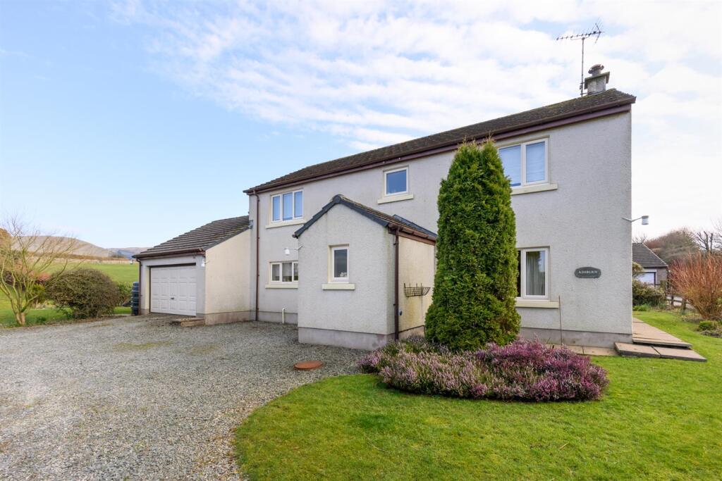 DRIVE AND DOUBLE GARAGE