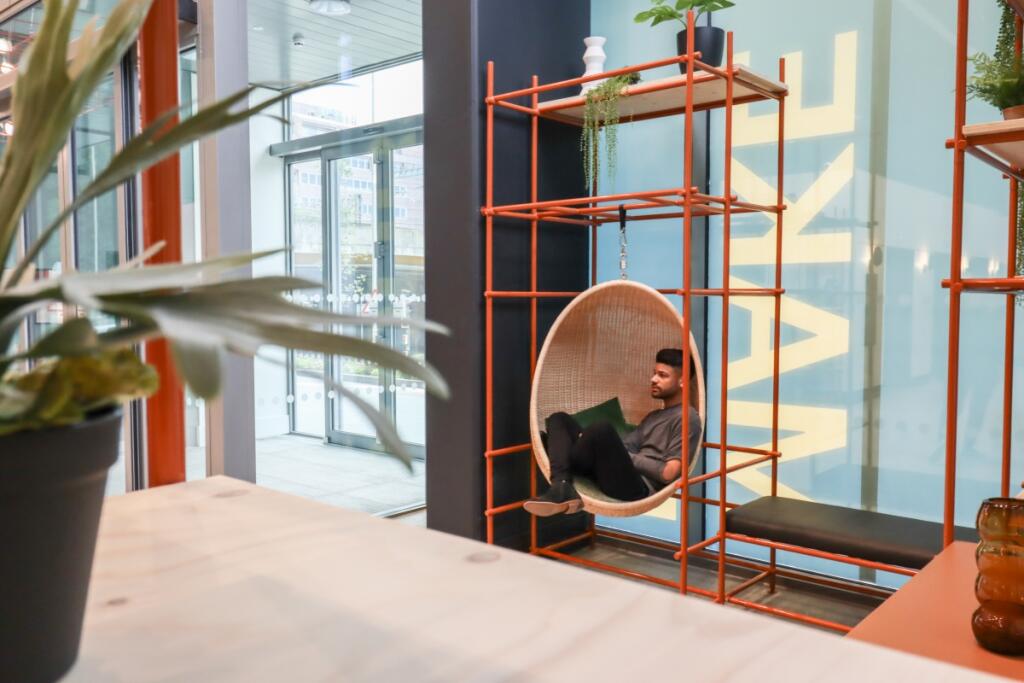 Reading (2) -  20...