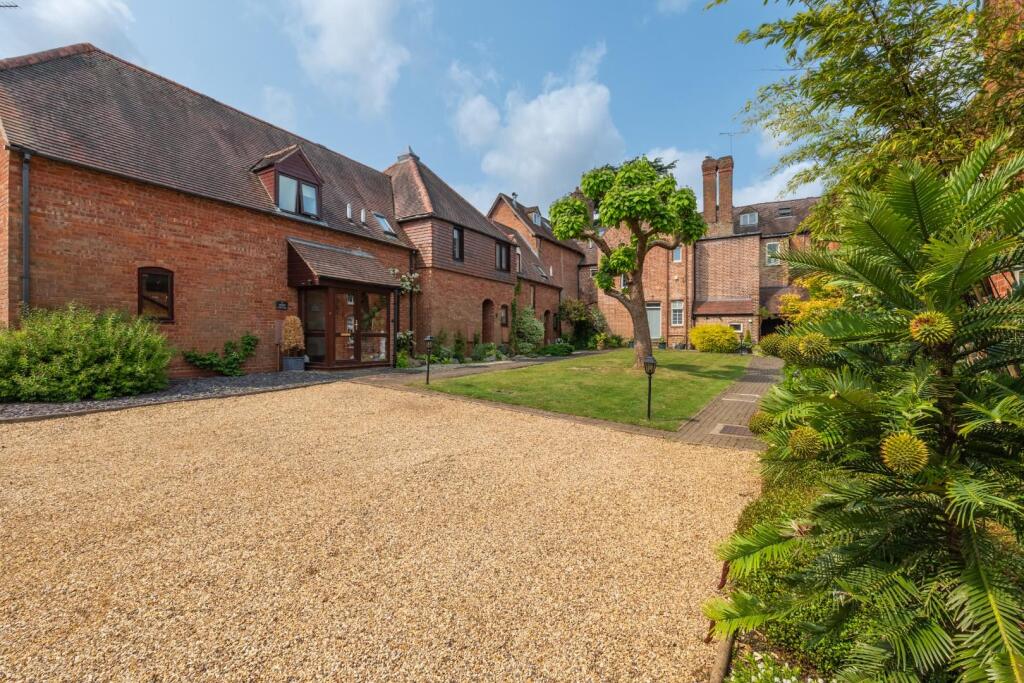 8, radford hall-1.jpg