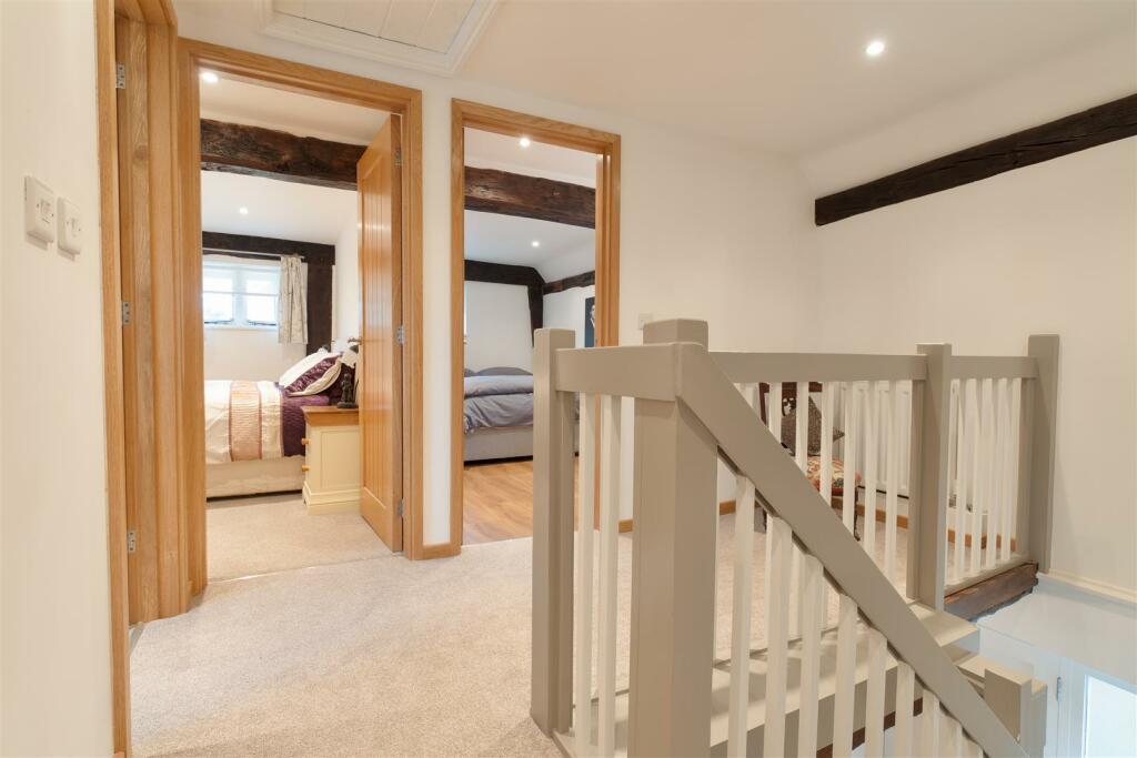 First Floor Landing.jpg