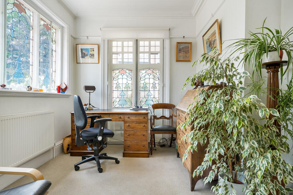 1313903-22-685c71...