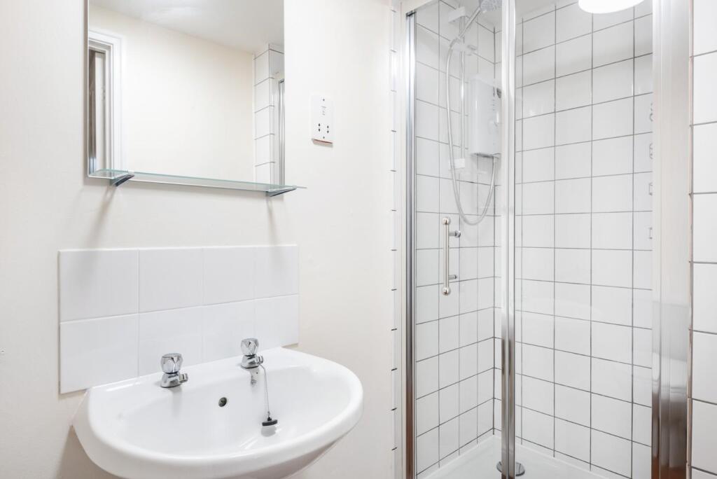 Flat 7, Prospect House 26-28 Wells Road, BATH, BA2