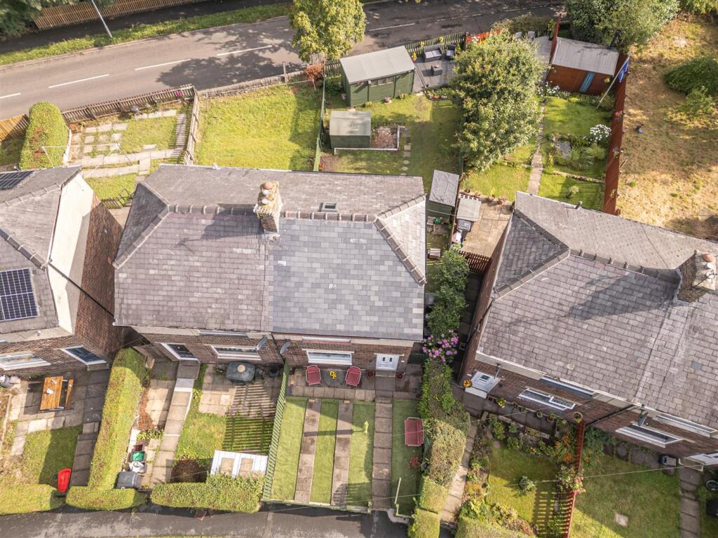 45 - 50 Pollitt Ave HX6 1LE.jpg