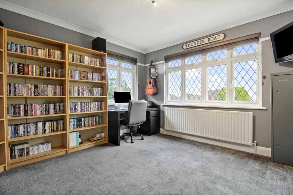 Broadview Gardens 12 _010.JPG