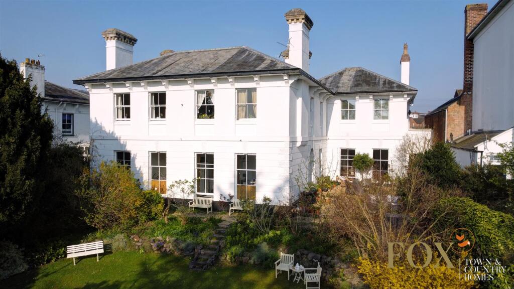 11 Lansdowne Crescent (4).jpg