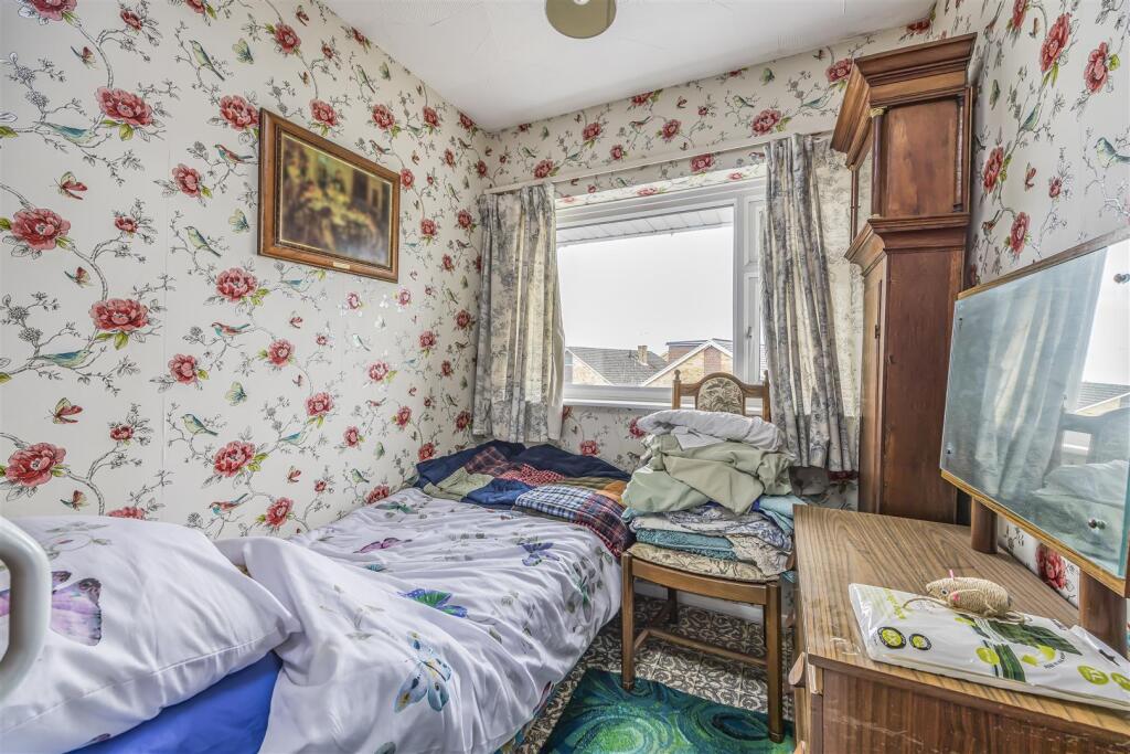 138 Greenfield Crescent PO8 9EN-PorticoMarketing-O