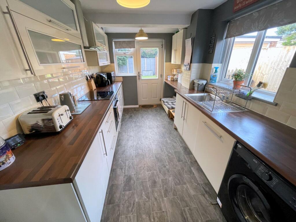 Fitted Kitchen