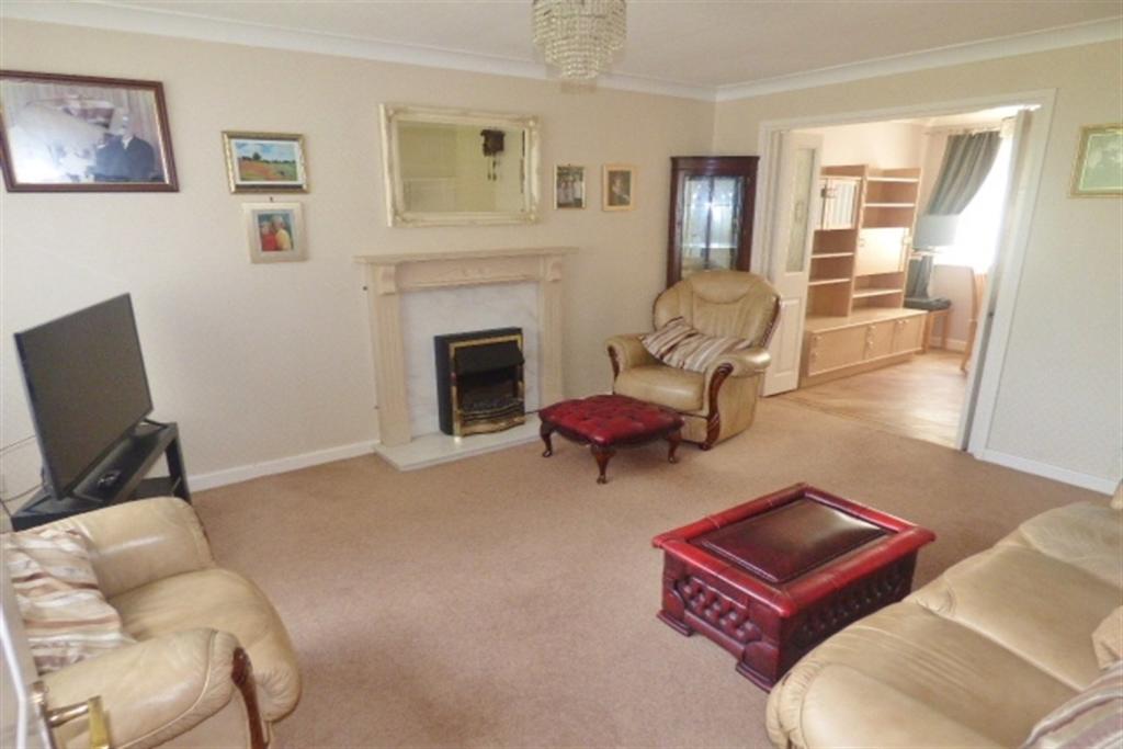 Lounge 1