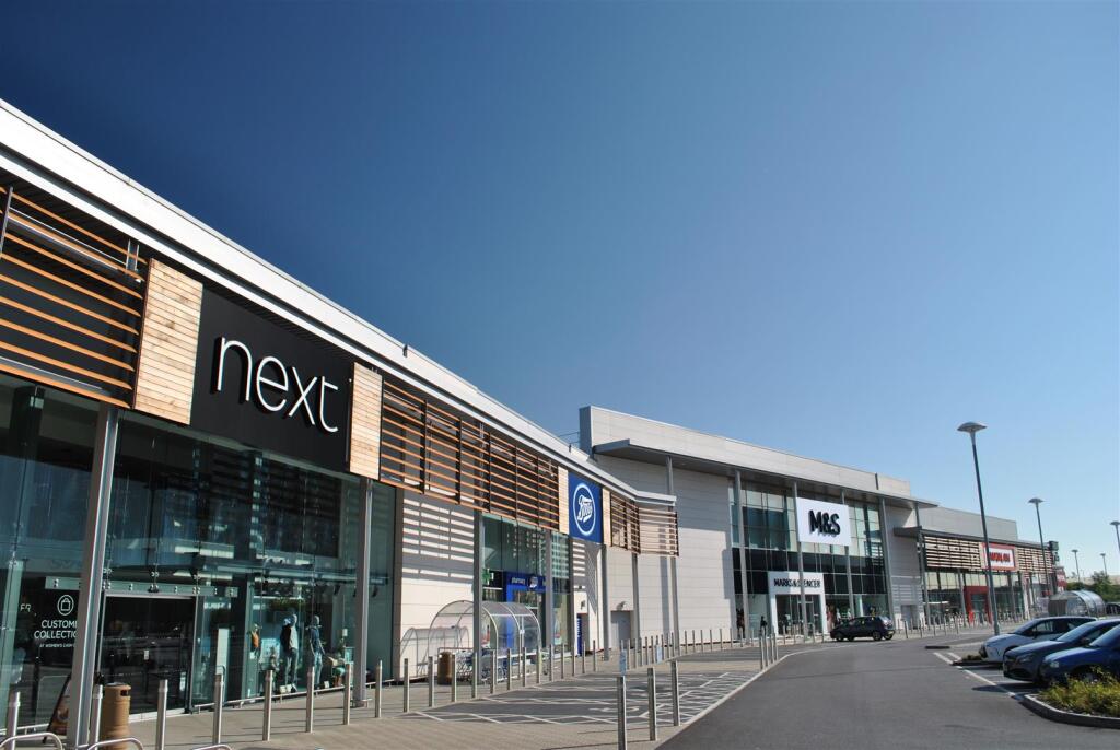 Biggleswade retail park