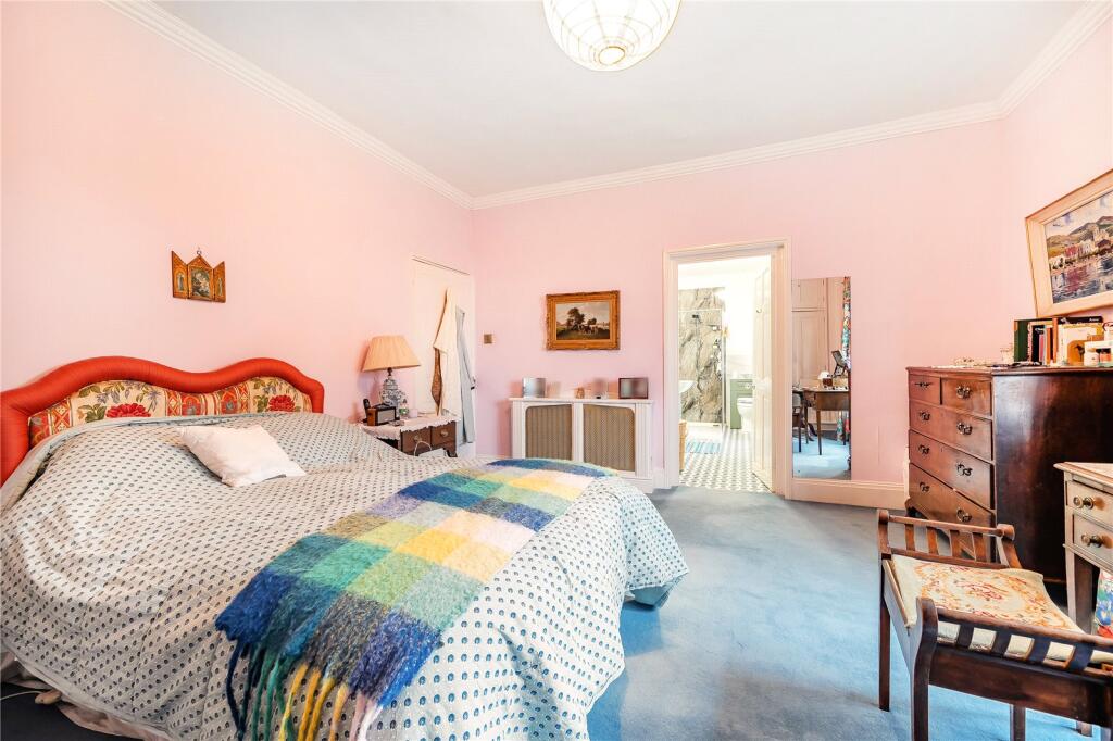 Principal Bedroom