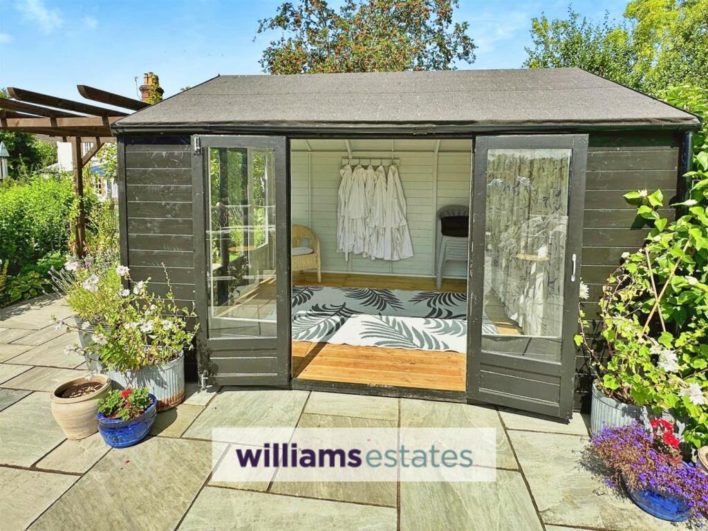 Summer House