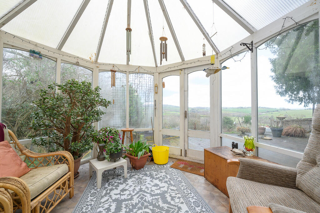 Ganerew Cottage-2...