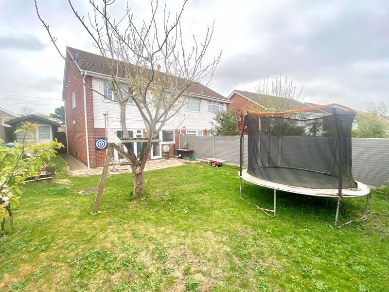 Enclosed Rear Garden