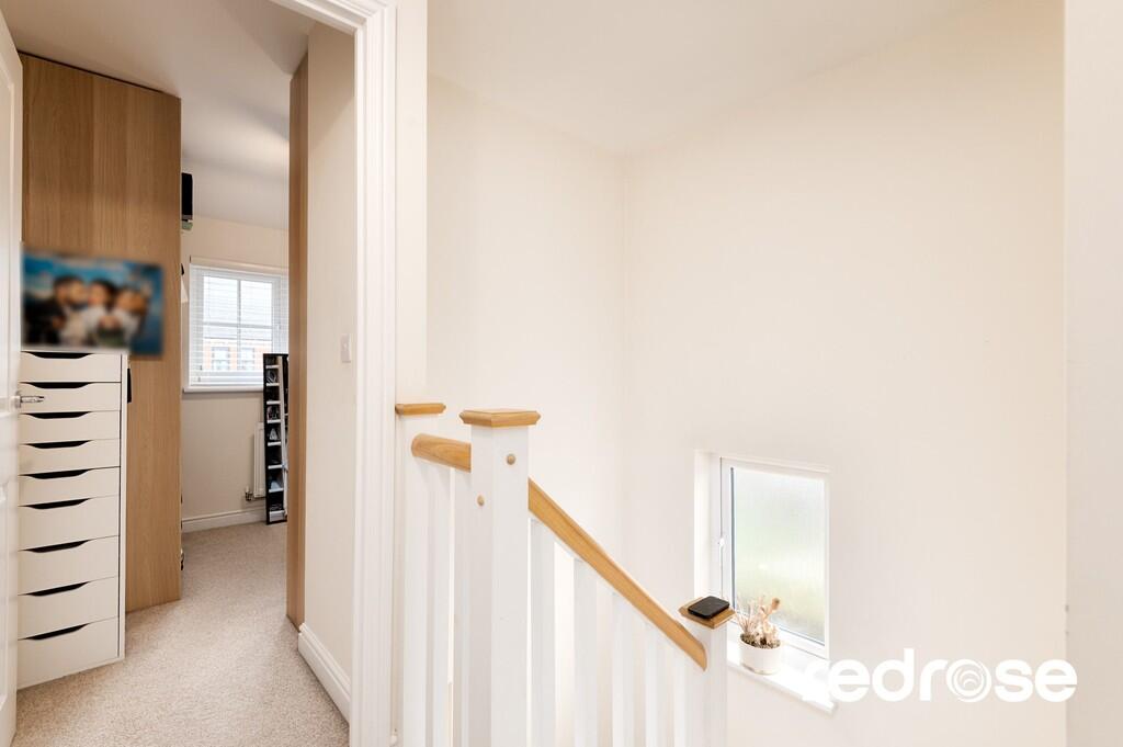 web_5 Hopgood Cl-...