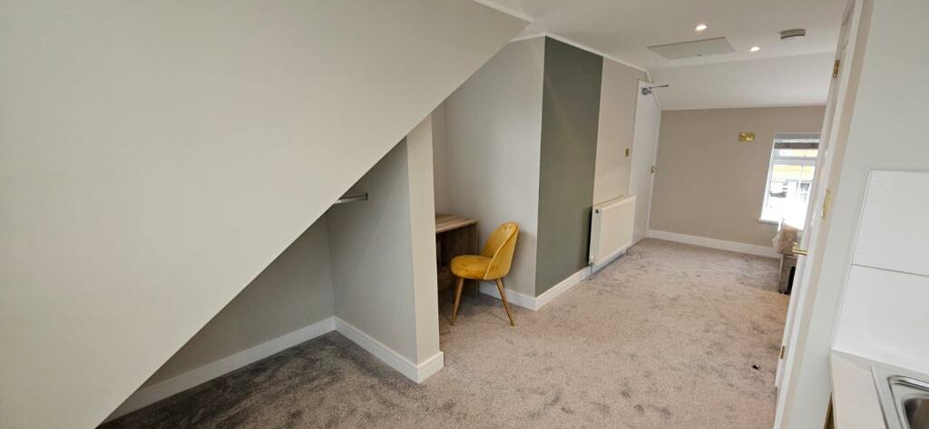 WhatsApp Image 2024-06-14 at 10.34.32 (1).jpg