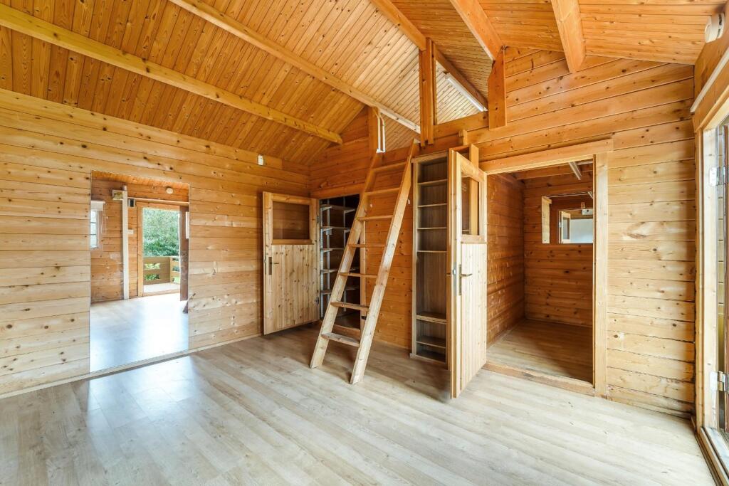 HAYMER GARDENS (12).jpg