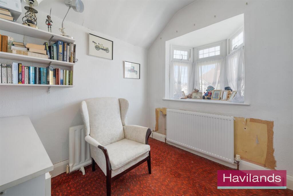 Rowantree Close-5.jpg