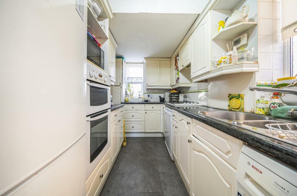 Davidson Frost-Wellings, DFW, Culver Grove, Kitche