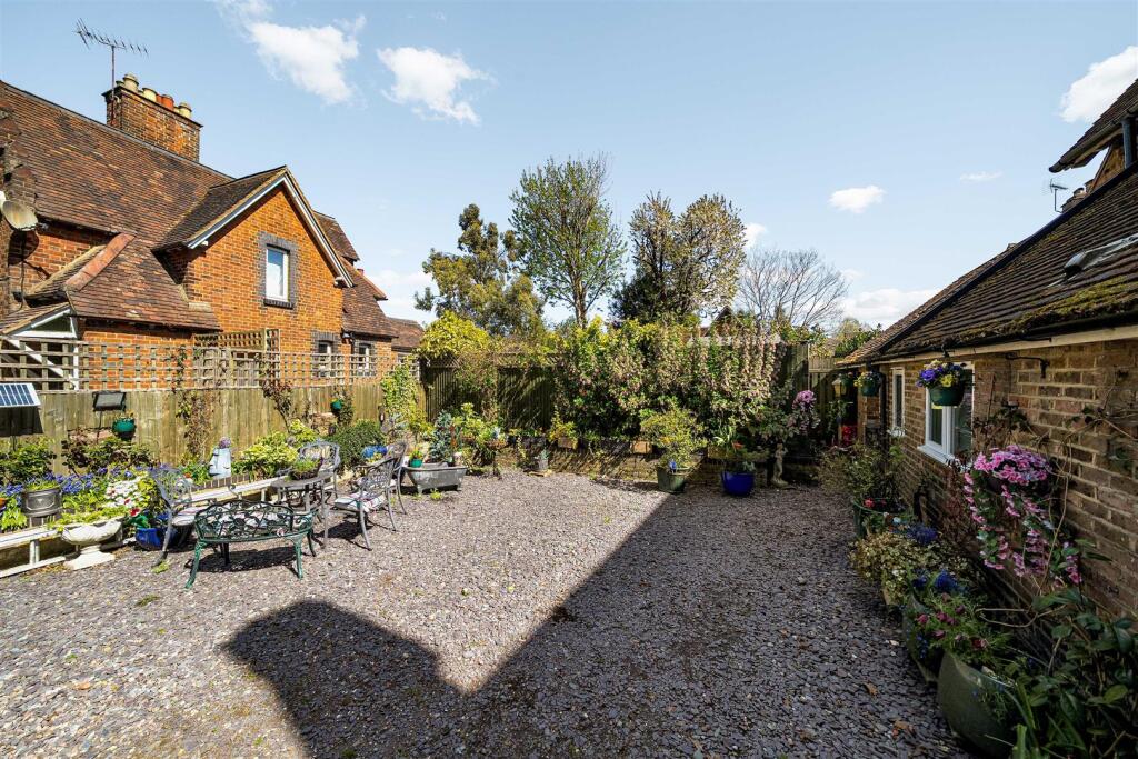 Southview - Garden 3.jpg