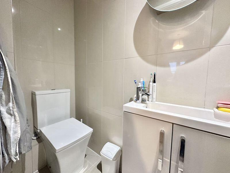 Ensuite