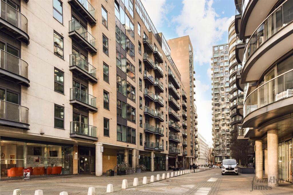 Millharbour (11).JPG