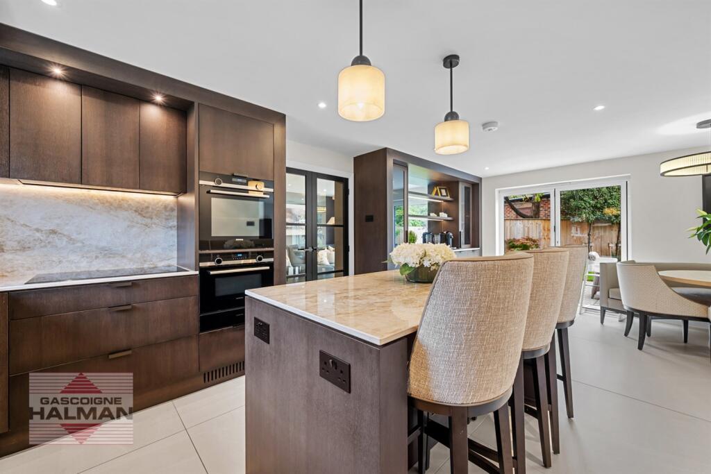 Living/Dining Kitche