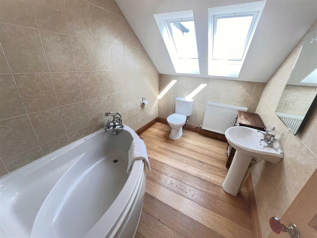 bathroom.JPG