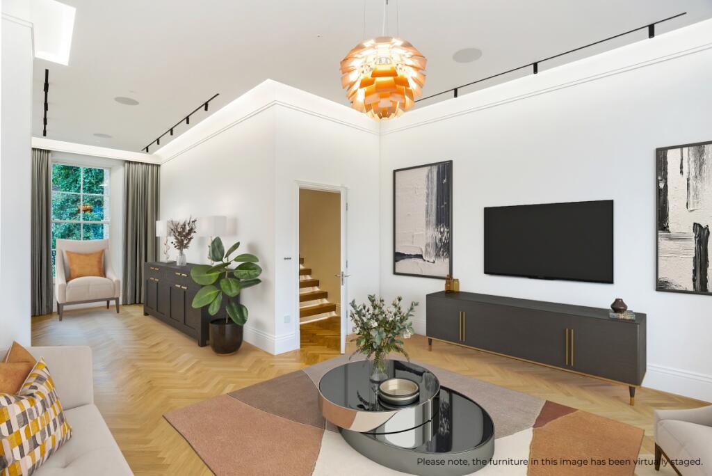 83221_10 Chepstow...