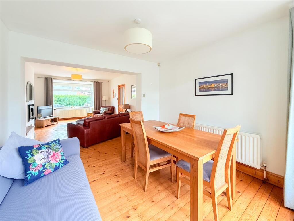 DINING ROOM/HOME OFFICE