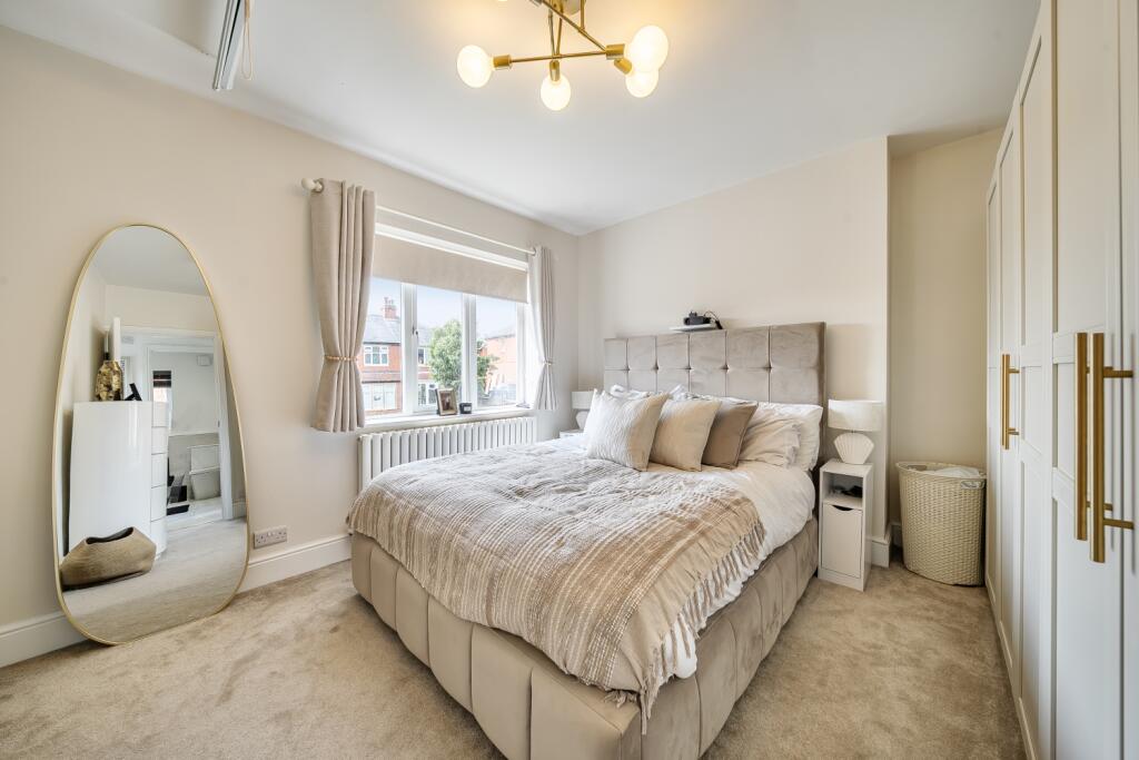 1344302-2-68b05c7d73372