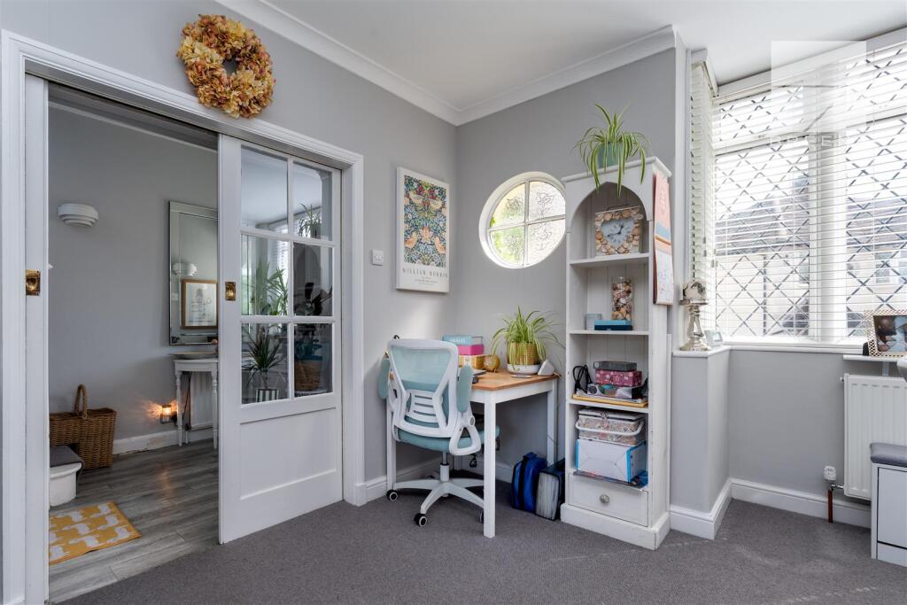 11 Dale View Gardens_0005.jpg