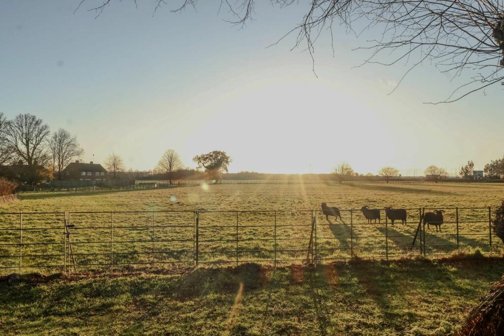 Coton House Estate