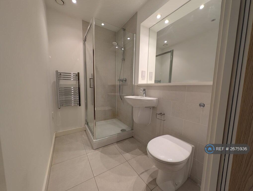 Main Bathroom