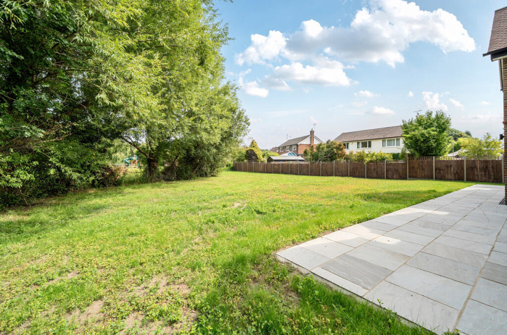 1336927-9-689492a...