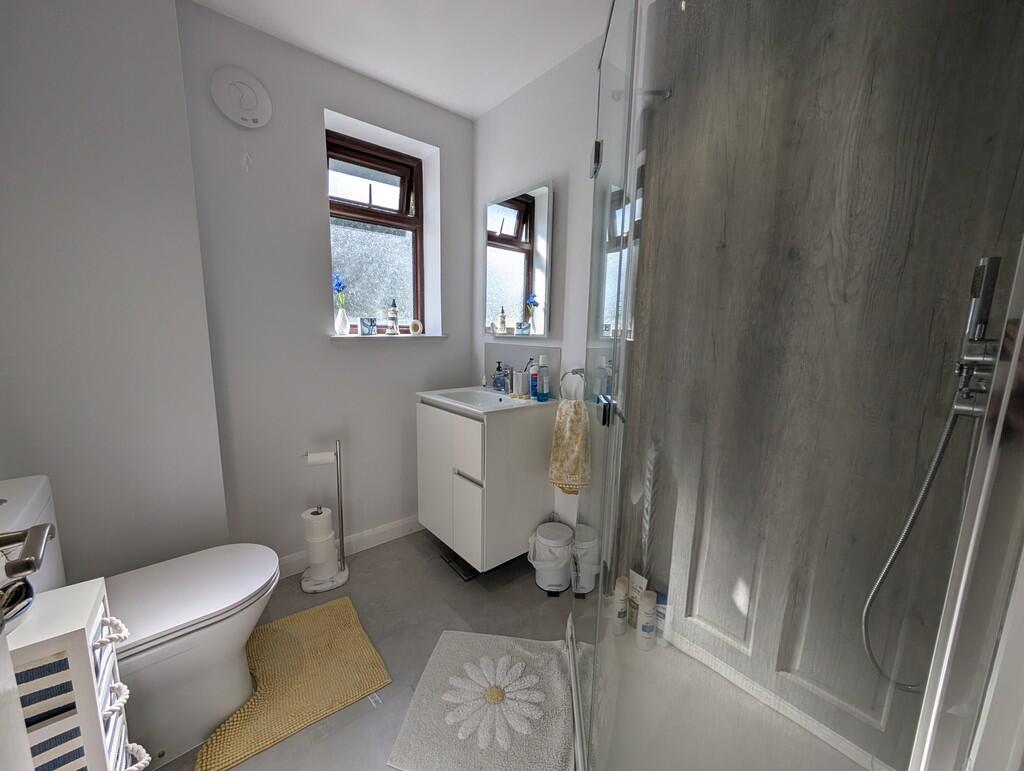 PXL_20250909_0932...