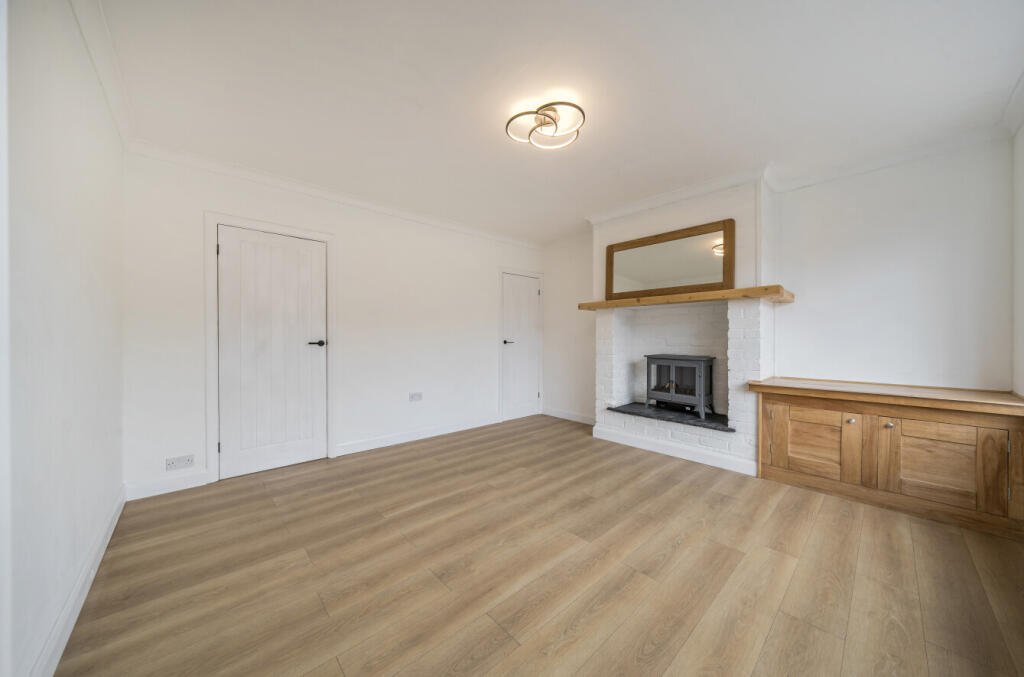 1359098-4-68de4ef...