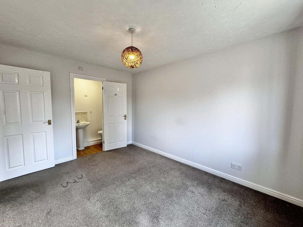 20250729_153401577_iOS 1