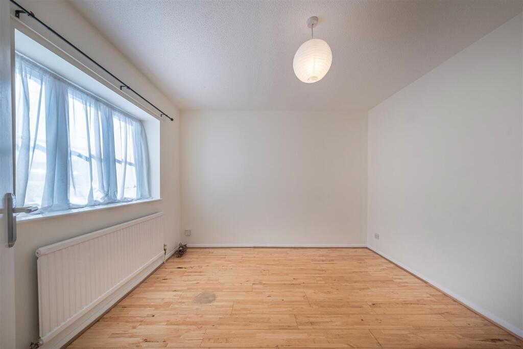 Third Bedroom_Office 2.jpg