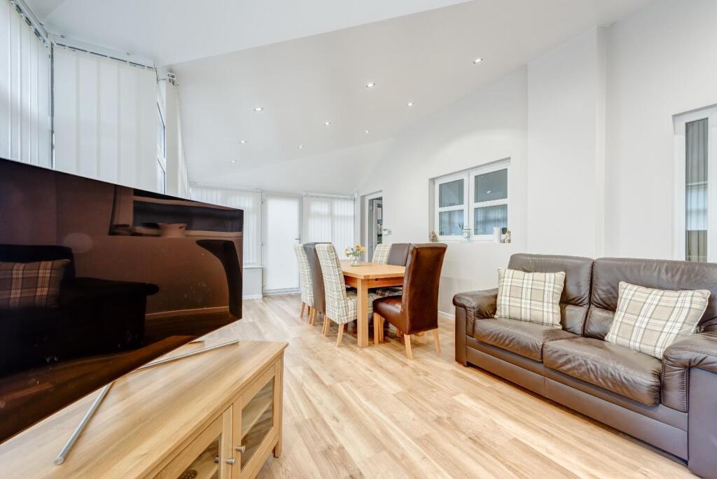 25CharltonHillRise(Interior)-9.jpg