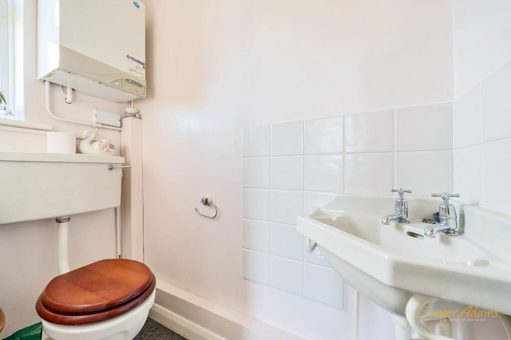 Cloakroom Wc