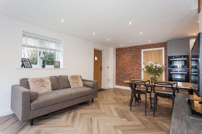 OPEN PLAN LIVING DINING KITCHEN
