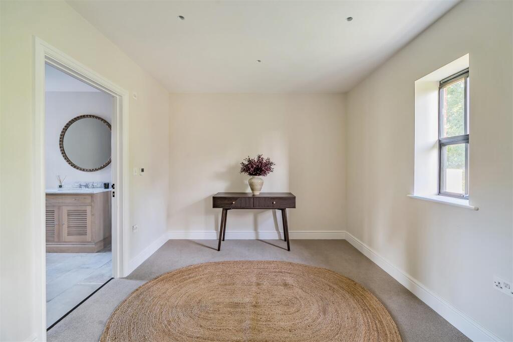 Principle dressing room