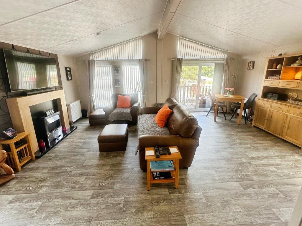 Lounge/Diner