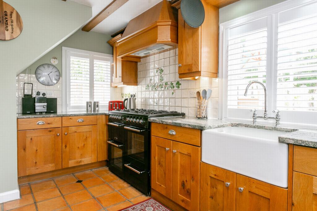 Kitchen/Breakfast rm