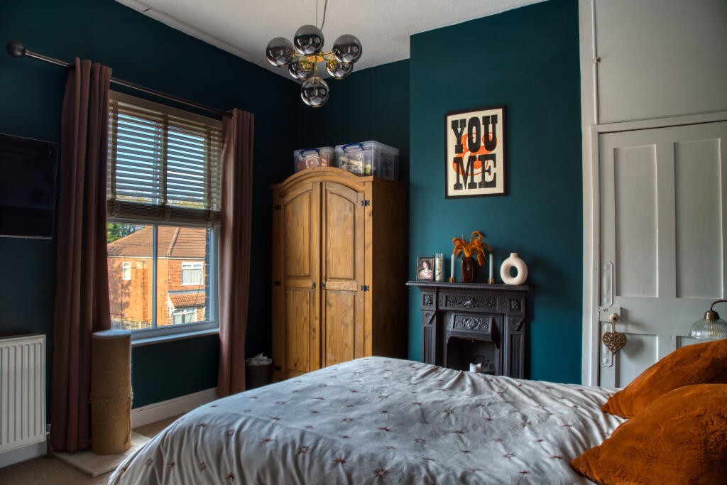 Main bedroom.jpg