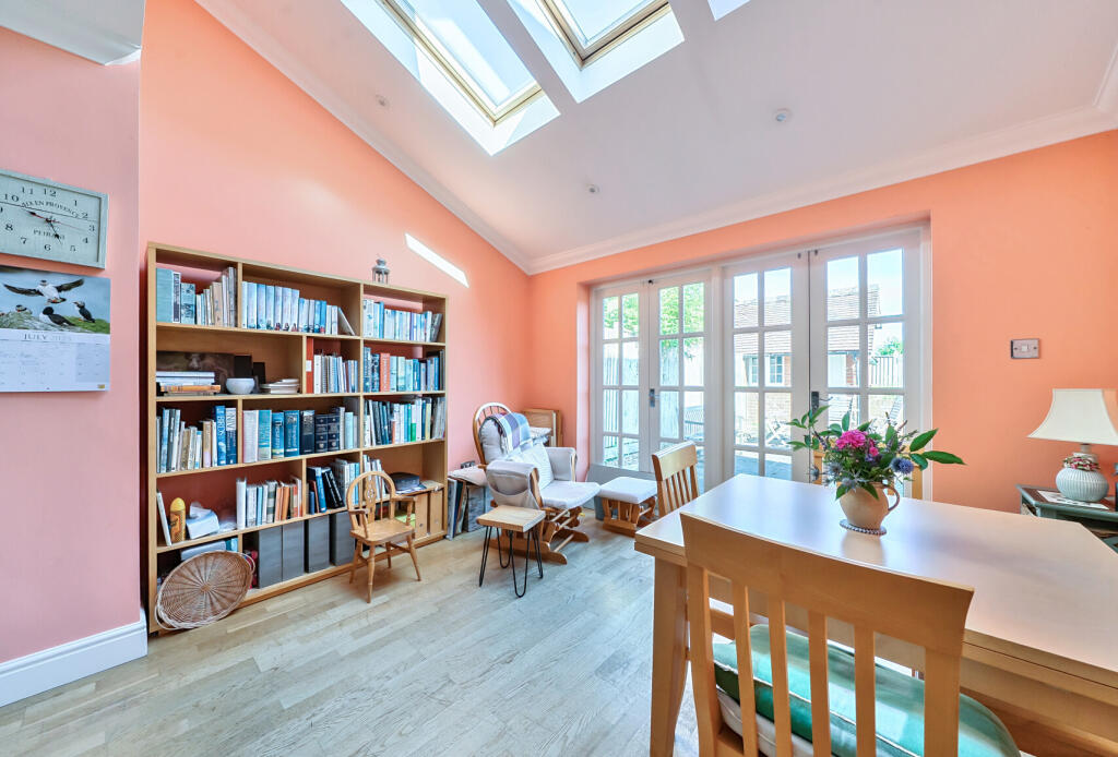 1323823-20-686e53...