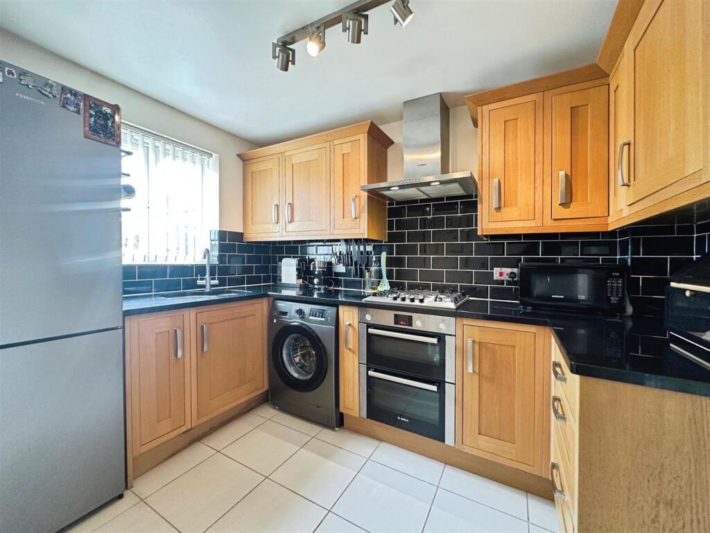 59ca8e95--482A-903B-A784F4A28231-26867-000009CED15