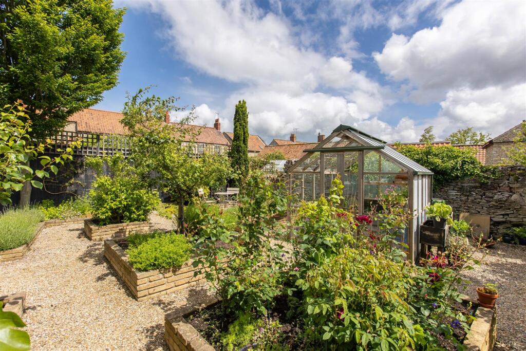 Haydon Croft External-10.jpg