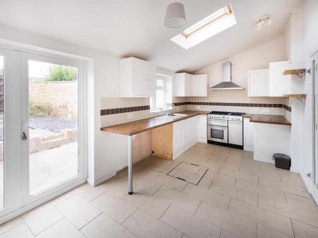 Kitchen/Breakfast Room