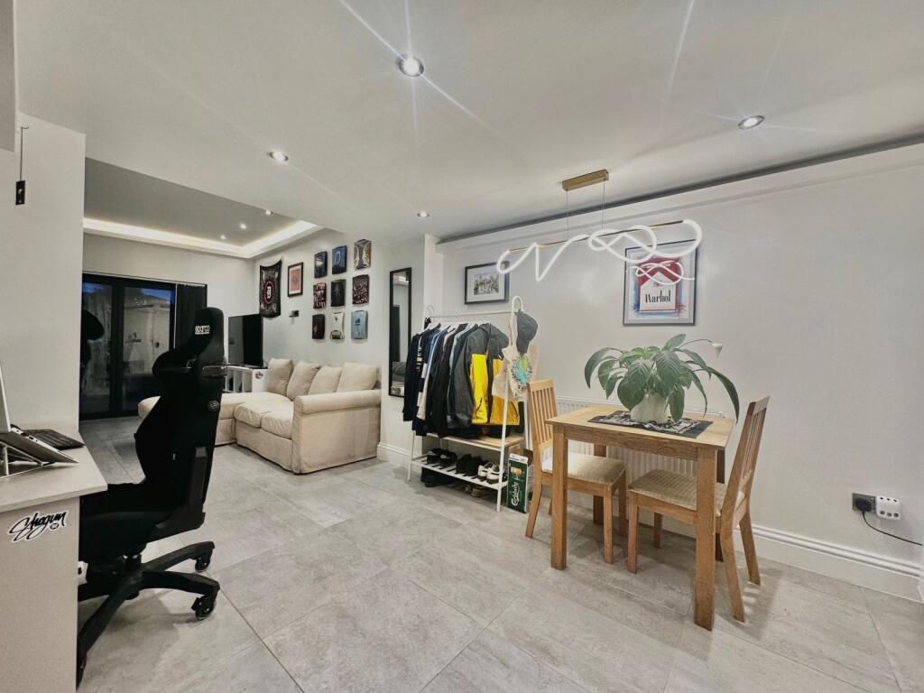 1 bed flat to rent Santley Street, Brixton SW4